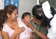 Comienza la quincuagésima  campaña de vacunación antipolio